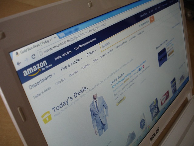 Bootstrap for creating Responsive E-commerce Product Pages