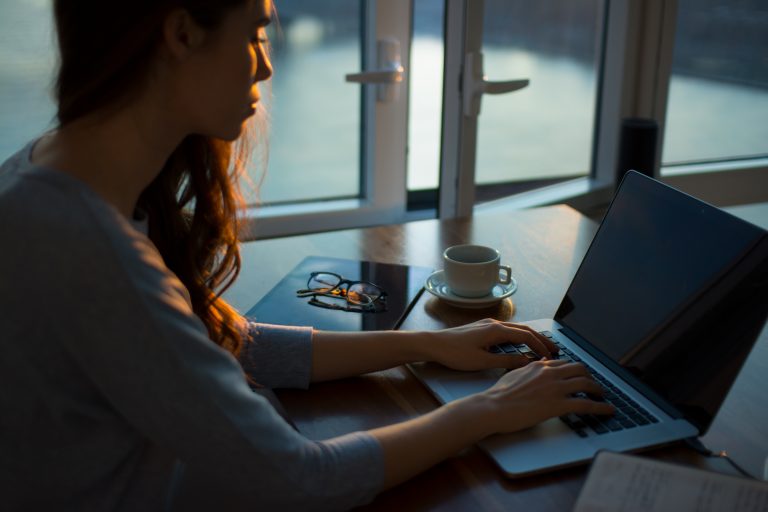 Steps to Design a Personal Blog Site
