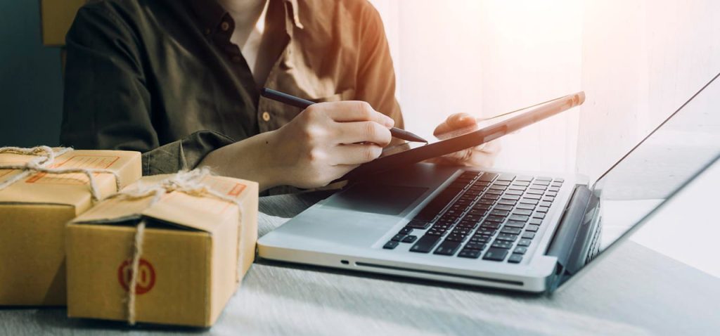 Merchant Center AI performance insights report for online stores